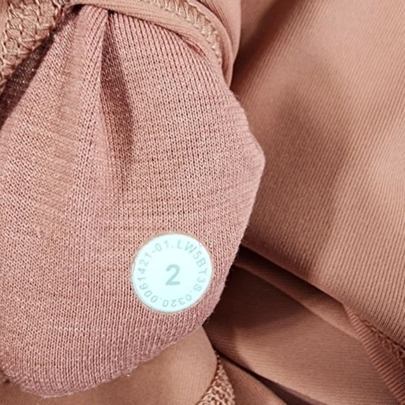 LULULEMON WUNDER UNDER HIGH-RISE TIGHT 28" FULL-ON LUXTREME. BRIER ROSE/2 - Picture 12 of 12